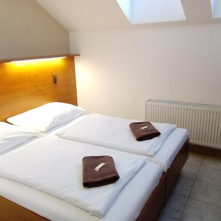 Beta Pension Prague Exterior photo
